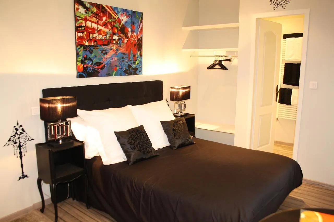 Relais Du Destin Hotel Vertrieu