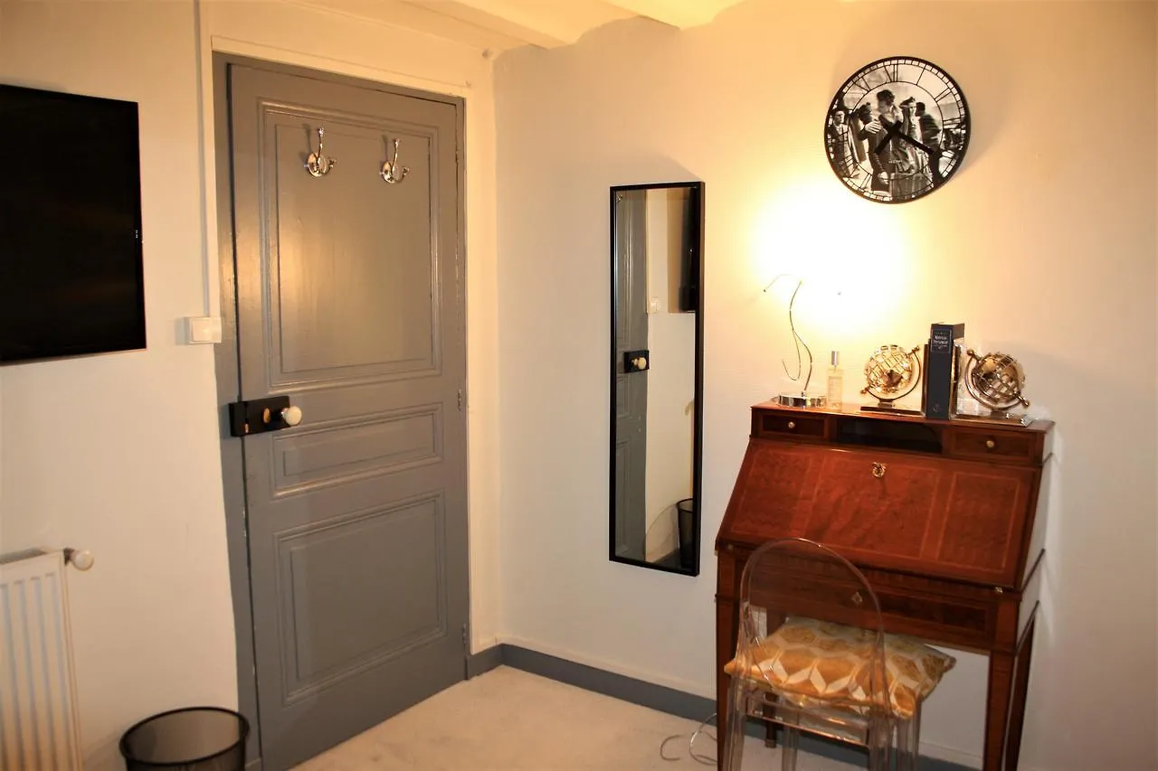 Relais Du Destin Hotel Vertrieu