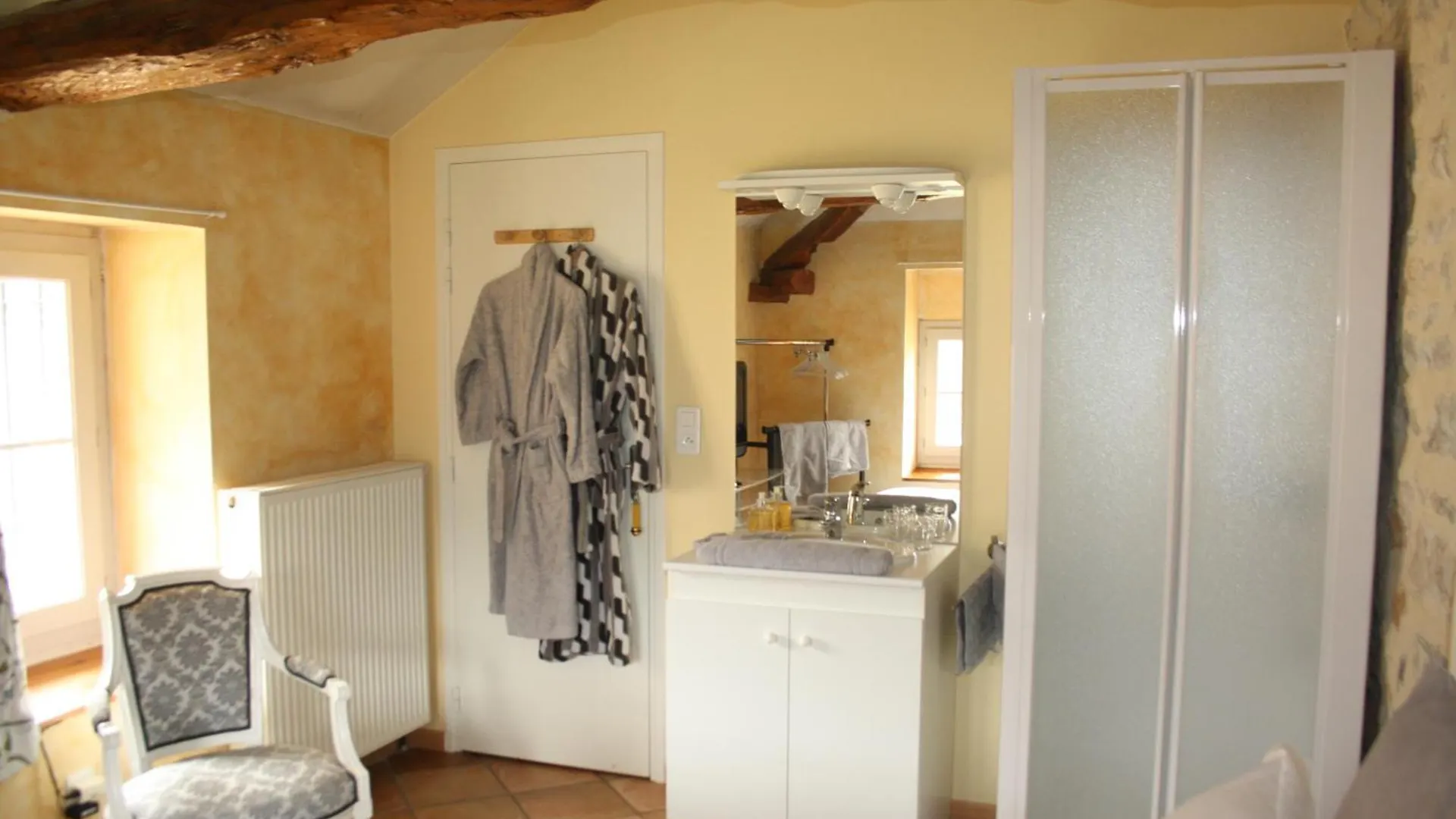 Relais Du Destin Hotel Vertrieu Guest house