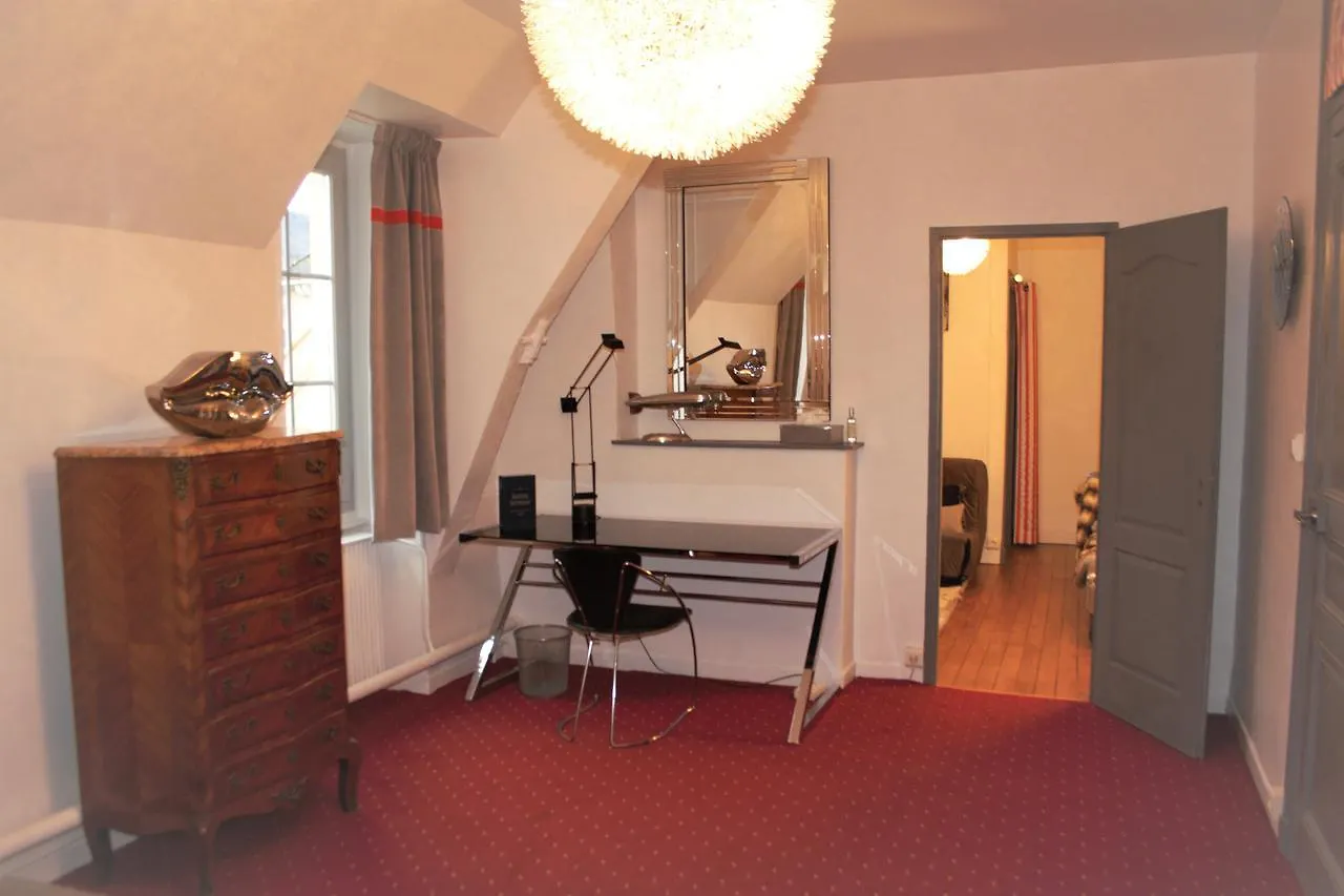 Relais Du Destin Hotel Vertrieu Guest house